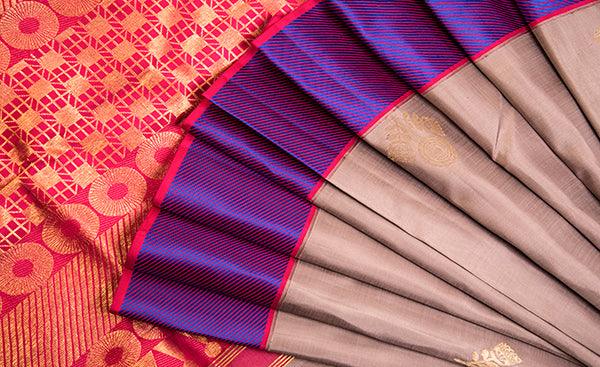 Buy Stunning Purple Borderless Kanjivaram Silk Saree Online in USA – Pure  Elegance